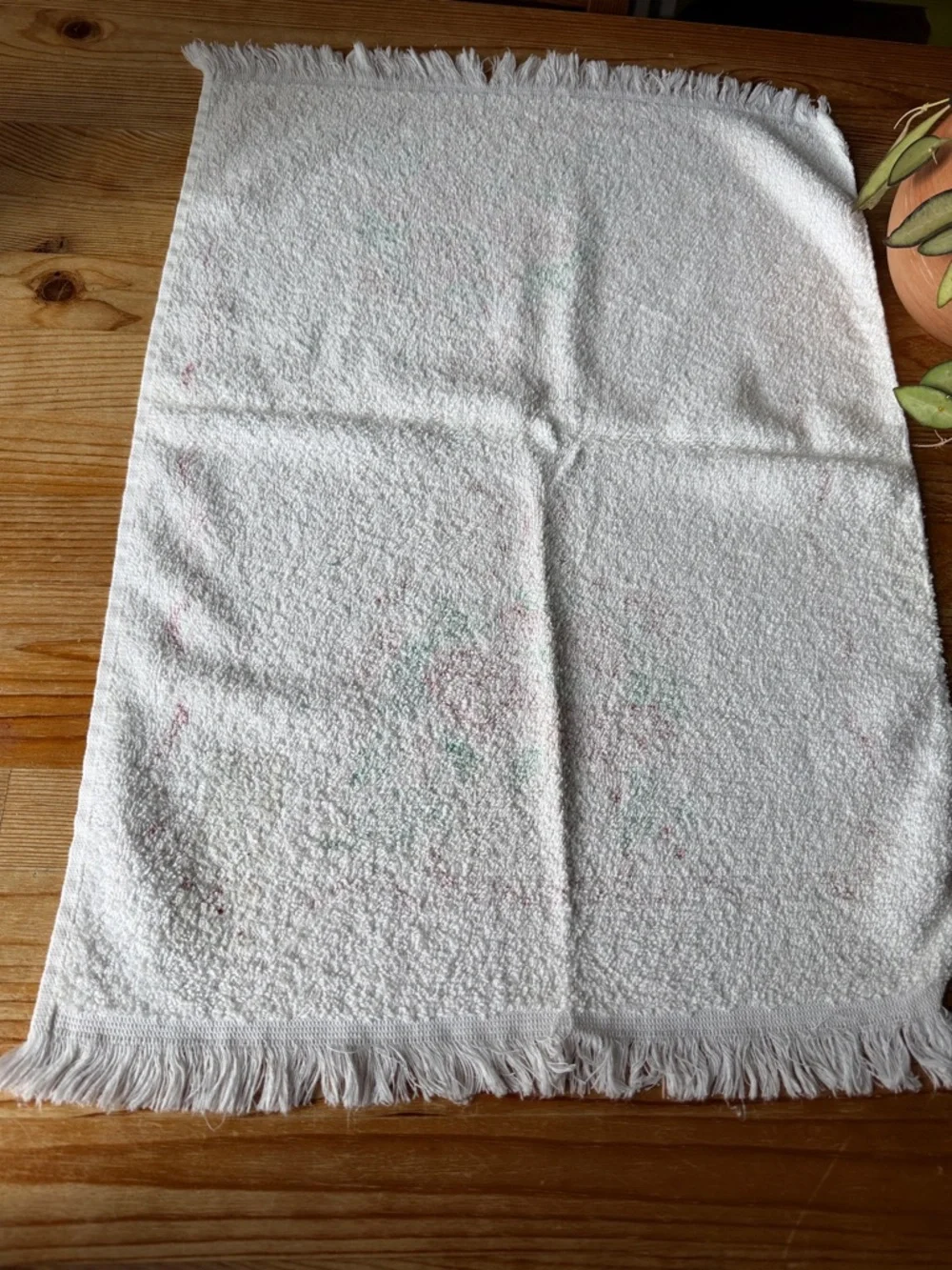 Vintage Floral Basket Hand Towel